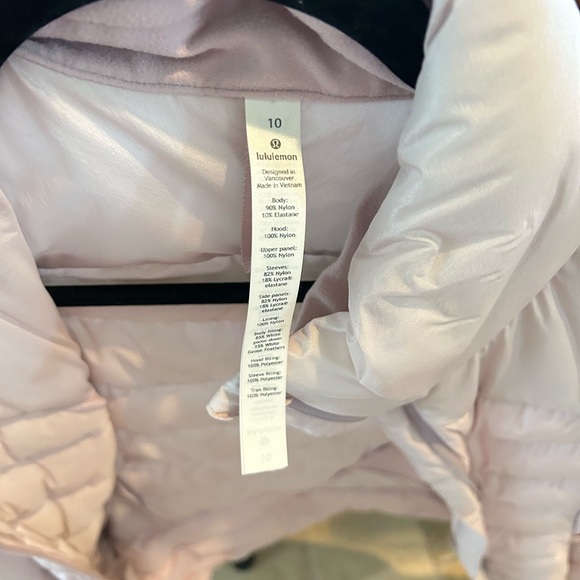 Lululemon Athletica Light Pink Puffer Jacket, Goose Down, NWOT, size 10 - Picture 7 of 7